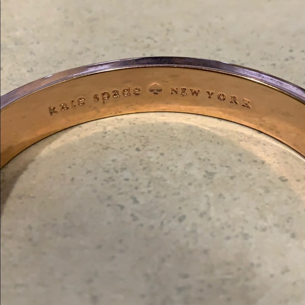 Kate Spade On the Go-gold bracelet with white dots - Picture 3 of 6